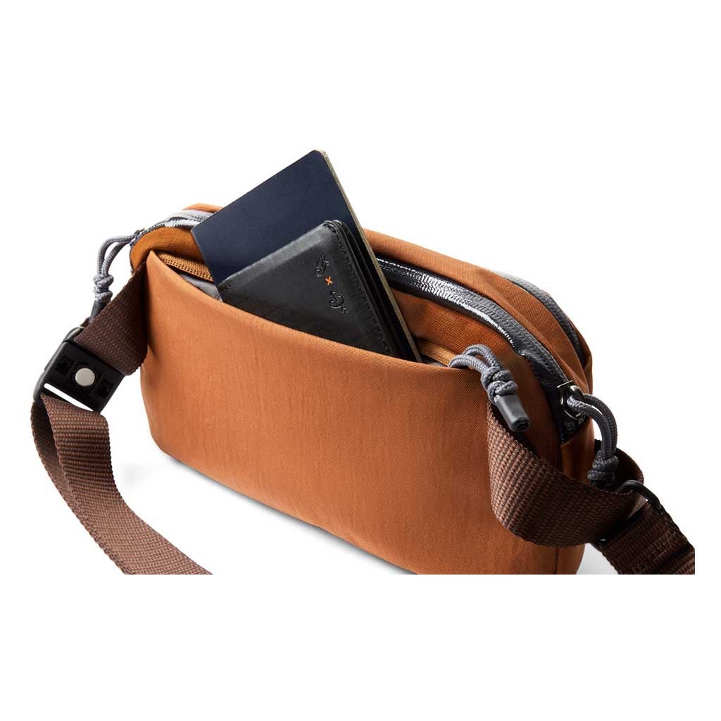 bellroy-venture-ready-sling-2-5l-sling-bags-2-5l-bronze-biva-brz-213-34999814684839.jpg